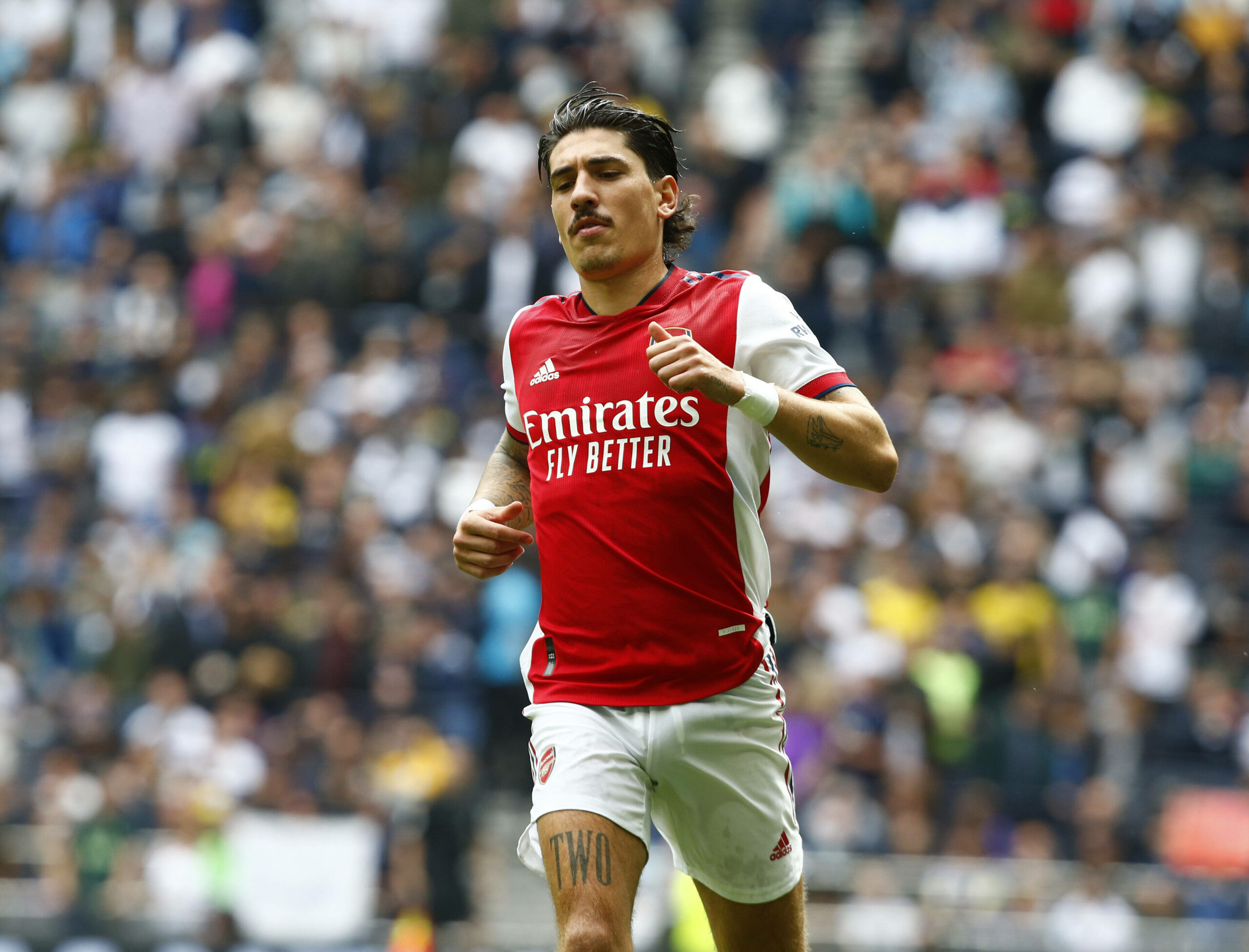 Arsenal transfer news: Hector Bellerin desperate to leave