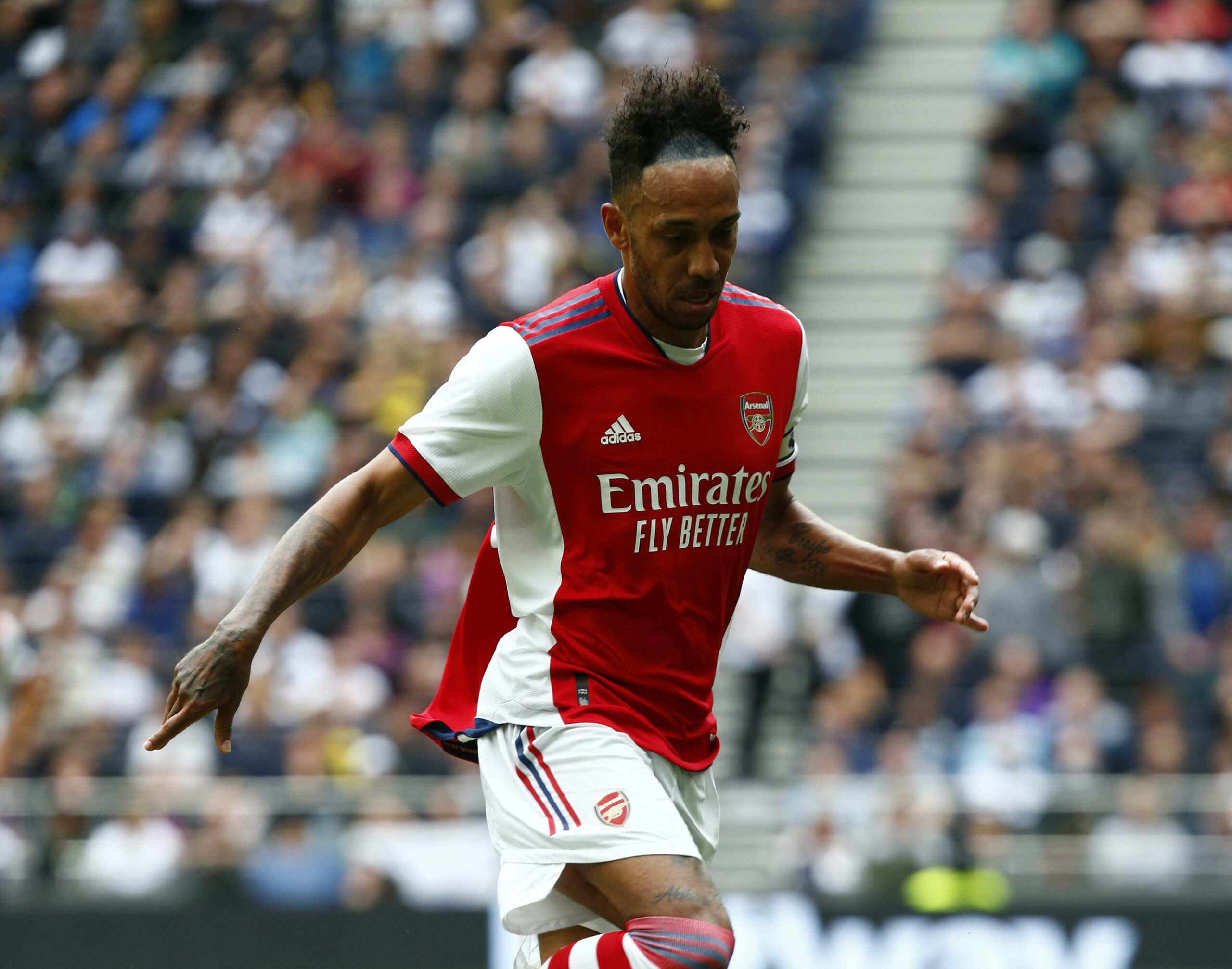 Barcelona Set To Sign Pierre-Emerick Aubameyang From Arsenal: Reports