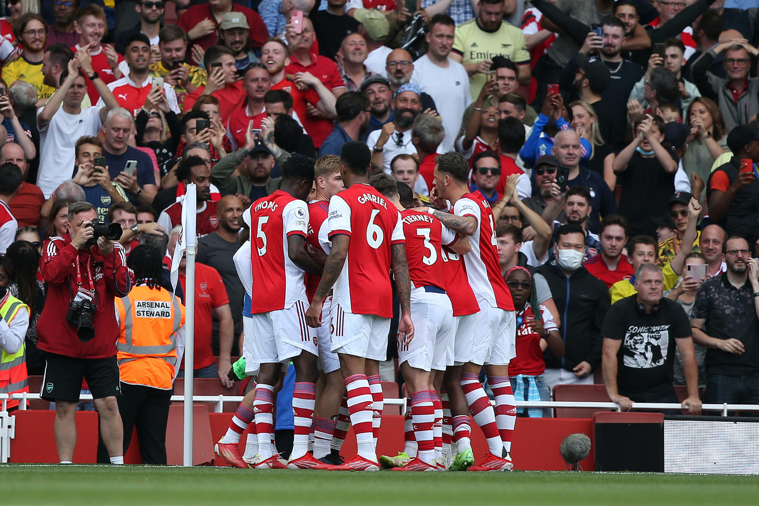 Arsenal 3-1 Burnley: Gunners beat Clarets to go second in the Premier  League, Football News